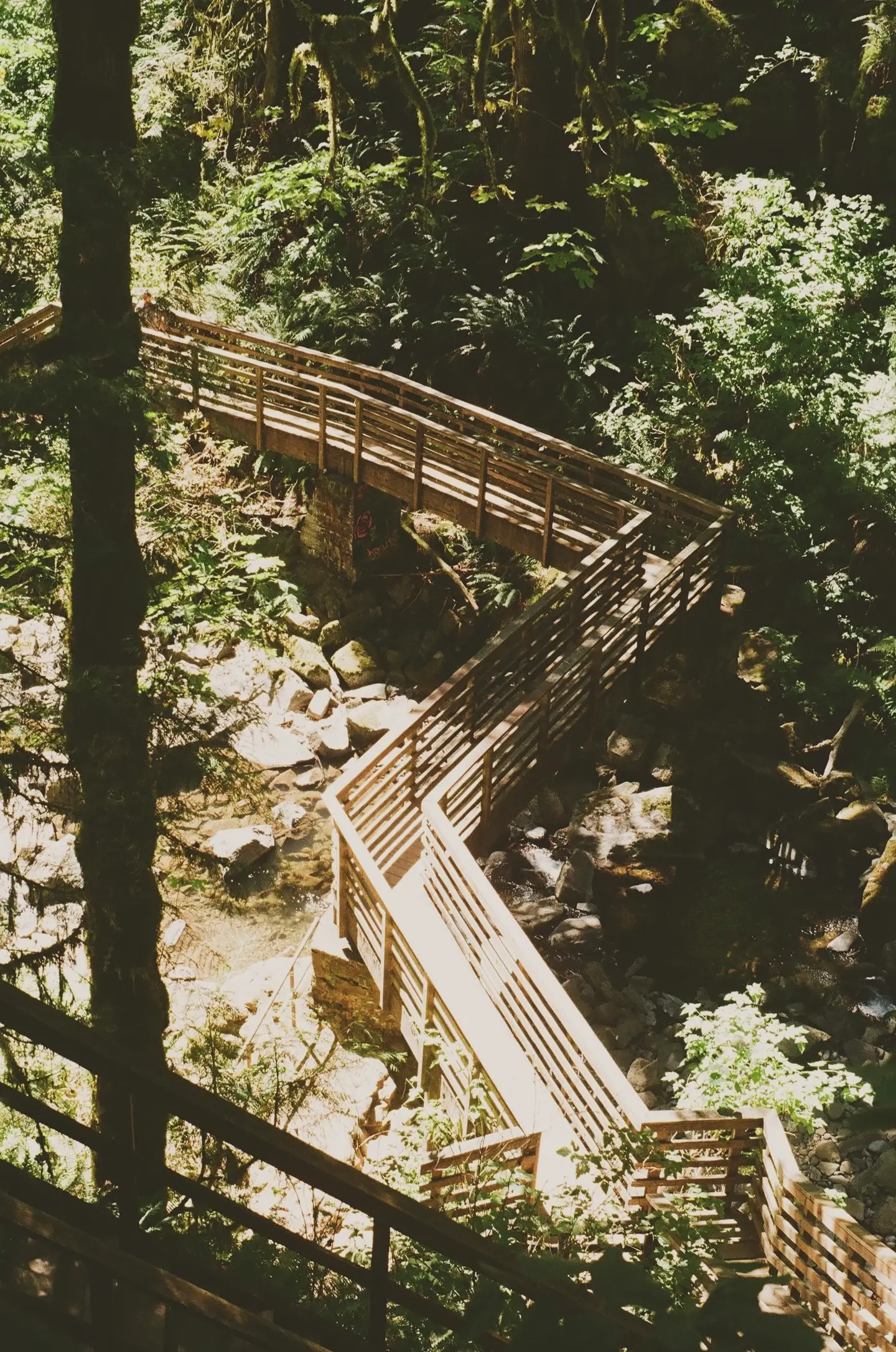 bridge over creek to Majestic Falls